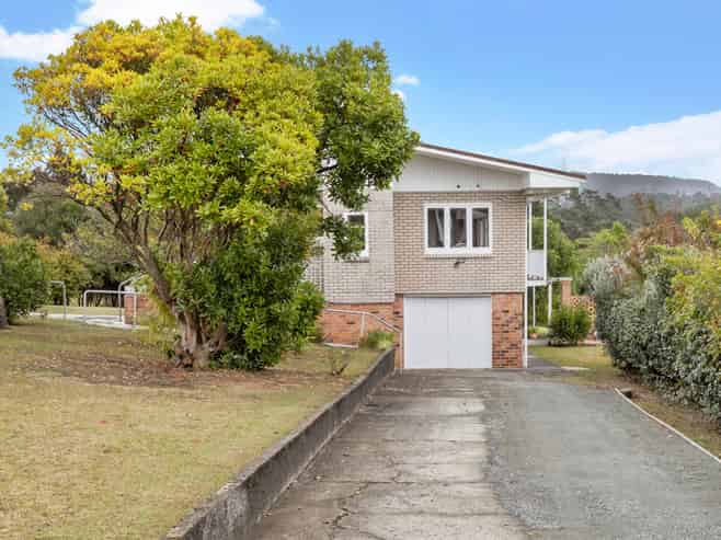 551-561 West Coast Road, Oratia