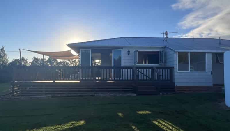 5 Kaipi Road, Egmont Village