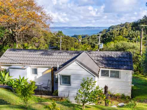 74 Fairview Crescent, Omiha