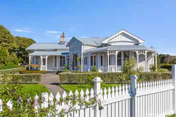 163 Great North Road, Otamatea