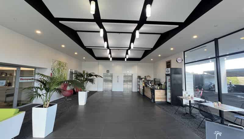 Ground/56 Cawley Street, Ellerslie