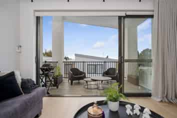 11 Memorial Way, Tauranga