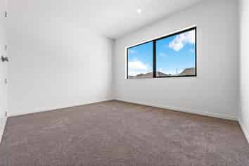  50 Whakairo Crescent, Gulf Harbour