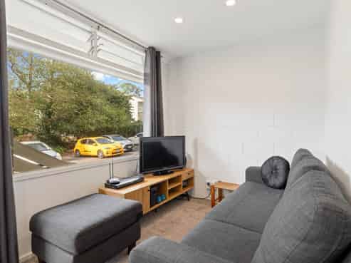 2/30 Bellevue Road, Mount Eden