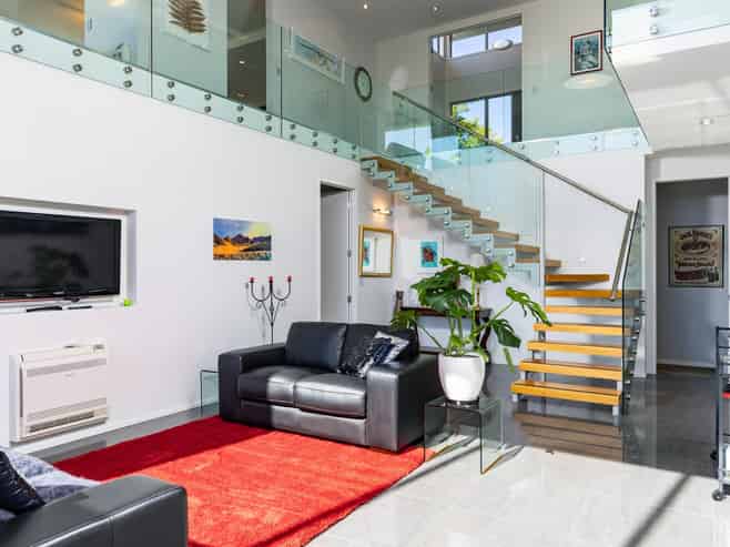 7 Golf View Close, Fairhall