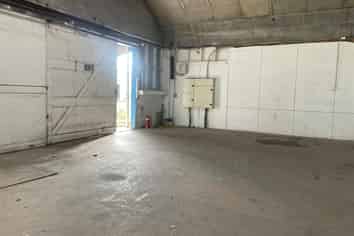 Large Warehouse in Light Industry Zone