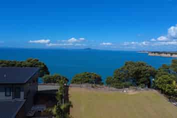 57 Hawaiian Parade, Arkles Bay