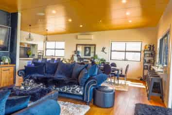 57 Hawaiian Parade, Arkles Bay
