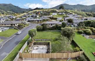 28 Glendermid Close, Sawyers Bay