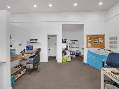 High Profile - Retail/Office