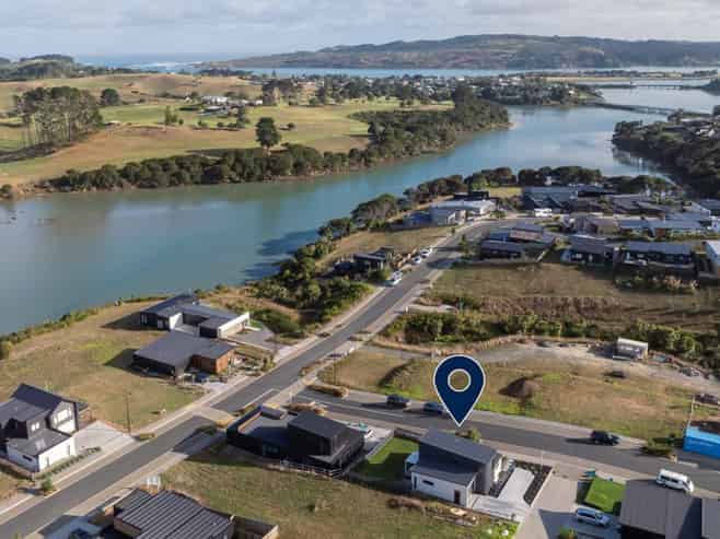 2 Taeore Lane, Raglan