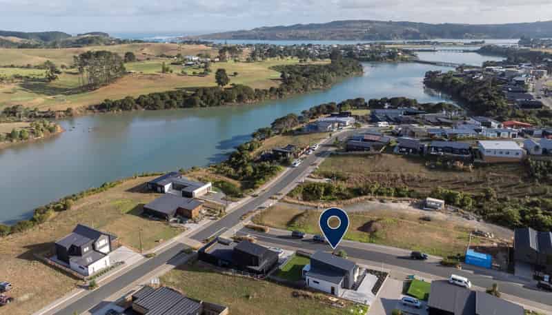 2 Taeore Lane, Raglan