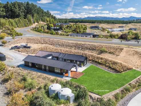 105 Redvale Road, Redwood Valley