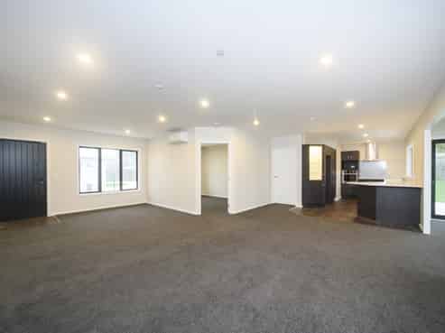 17A Sherwill Street/Port Street East, Feilding