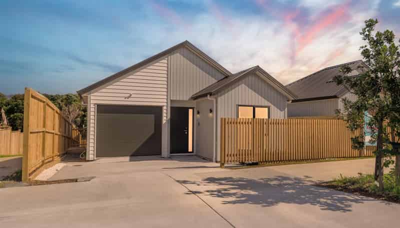  36 Whakairo Crescent, Gulf Harbour