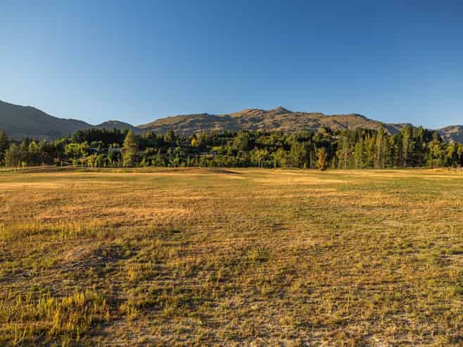 92 Fitzpatrick Road, Dalefield