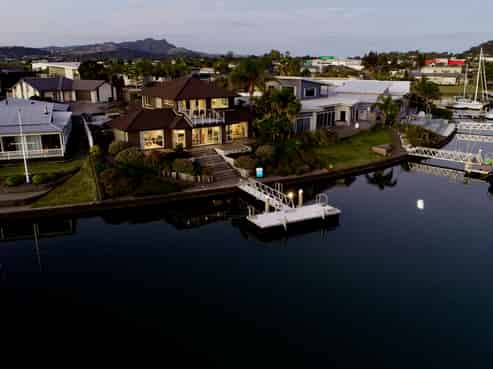 19 Aquila Drive, Whitianga