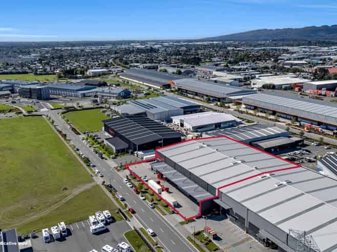 3649sqm of premium industrial warehouse and office