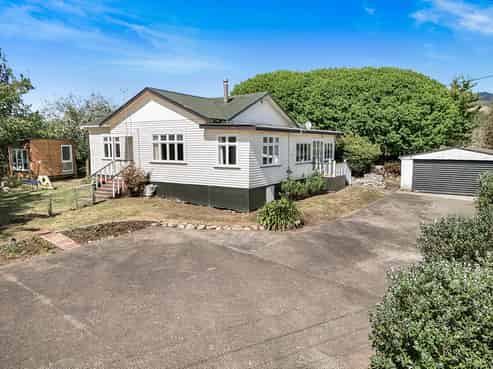 247 Limeworks Loop Road, Te Pahu