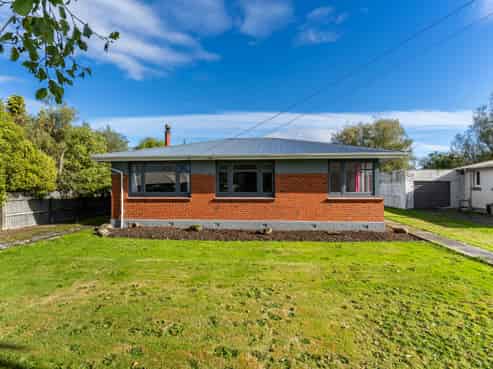 22 Burns Street, Milton