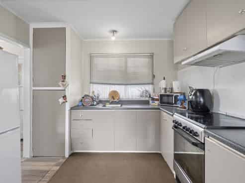 28A and B Fairview Road, Western Heights