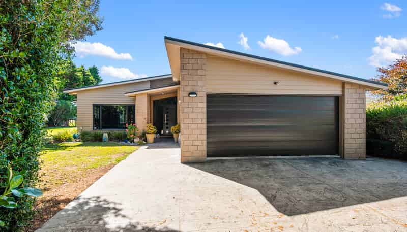 3 Wood Leigh, Paraparaumu Beach