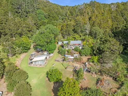 1169 Ngunguru Road, Kiripaka