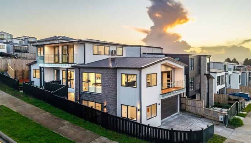 31 Bremner Ridge Street, Flat Bush