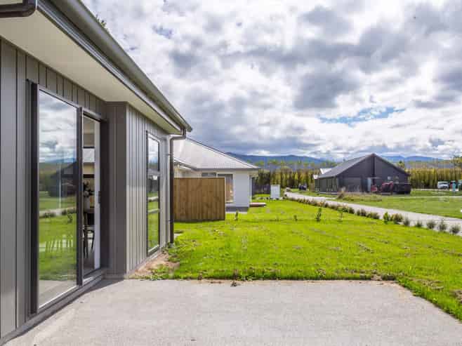 3a Stevens Drive, Greytown