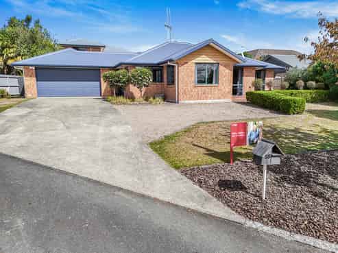 18 Everton Place, Grandview Heights
