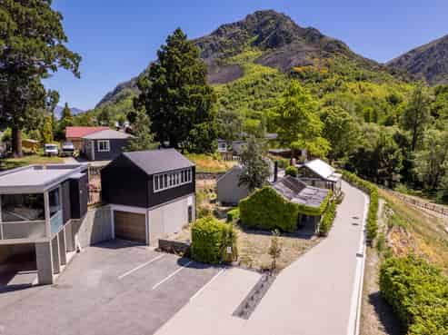 15 and 17 Gala Burn Lane, Arrowtown
