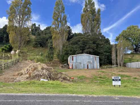 16 Manuka Drive, Whangamata