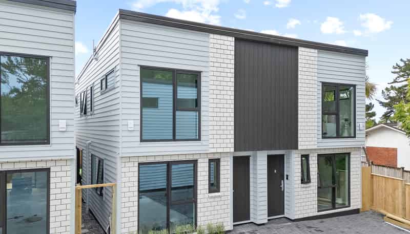 26D Crompton Road, Massey