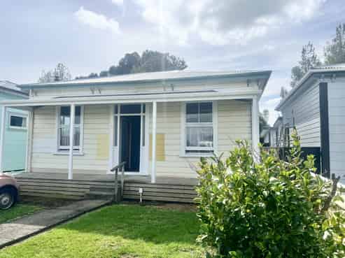 24 Cole Street, Dannevirke