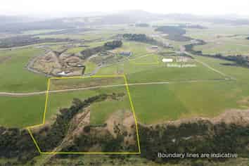 66 The Cliffs, Papatotara