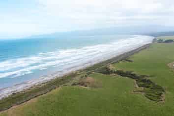 66 The Cliffs, Papatotara