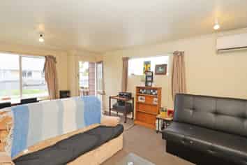 6/214 Crinan Street, Appleby