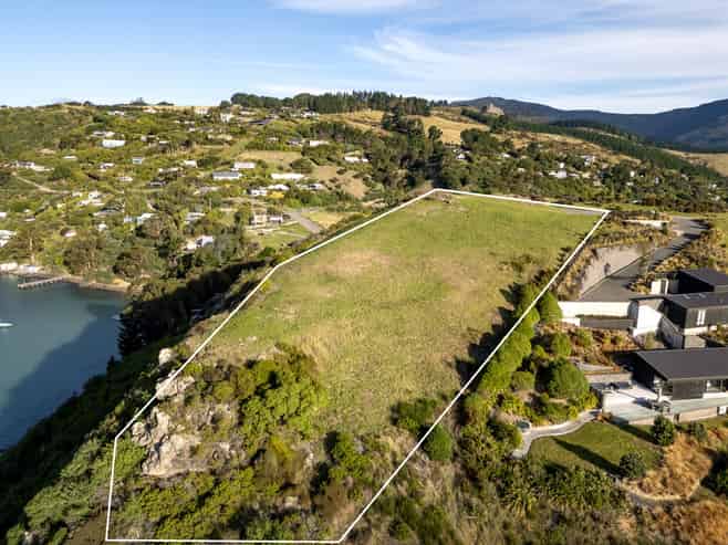 12 Ohinehau Lane, Charteris Bay