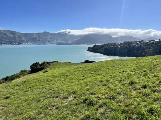 12 Ohinehau Lane, Charteris Bay