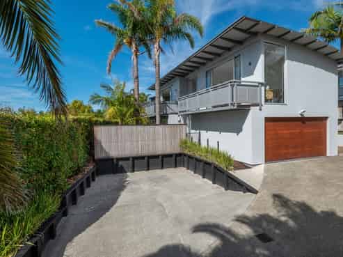 1/598 Beach Road, Rothesay Bay