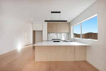  17 Whakairo Crescent, Gulf Harbour