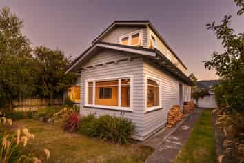 18 Weka Street, The Wood