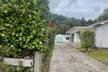 67 Main Road, Harihari