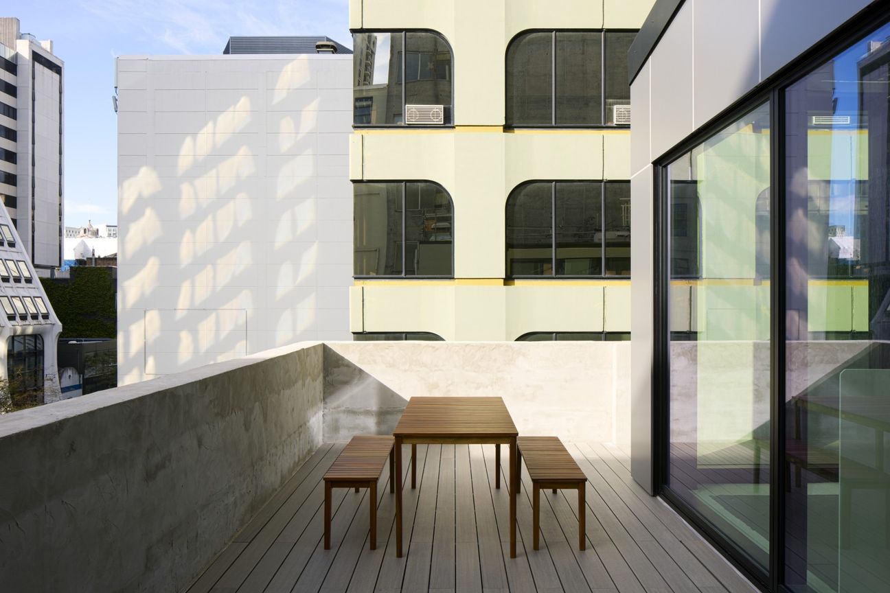 Rare & Refurbished - Character Office - View 6