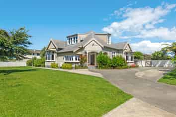 2 Carnarvon Street, Gisborne
