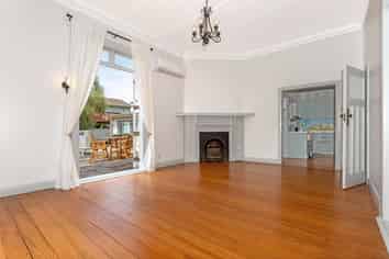 2 Carnarvon Street, Gisborne