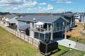 9 Whata Street, Clarks Beach
