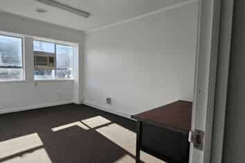 Spacious & Tidy office space for lease