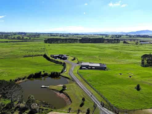 60 Scarrott Road, Te Kopuru