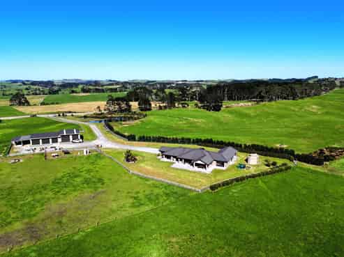 60 Scarrott Road, Te Kopuru